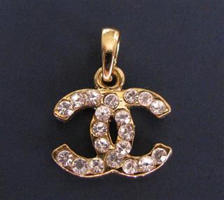 ANHÄNGER / KETTE IM CHANEL DESIGN #CH153