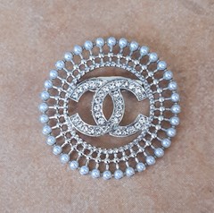 CHANEL ANSTECKNADEL BROSCHE PIN MIT STRASS #CH260