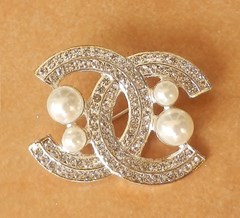 CHANEL ANSTECKNADEL / PIN / BROSCHE MIT STRASS #CH294S