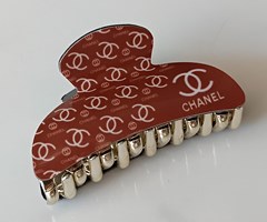 HAARKLAMMER IM CHANEL DESIGN #CH421B