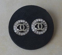 CHANEL OHRSTECKER MIT STRASS #CH553-1