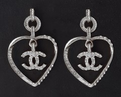 CHANEL OHRRINGE MIT STRASS #CH651S