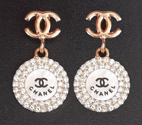 CHANEL OHRRINGE MIT STRASS