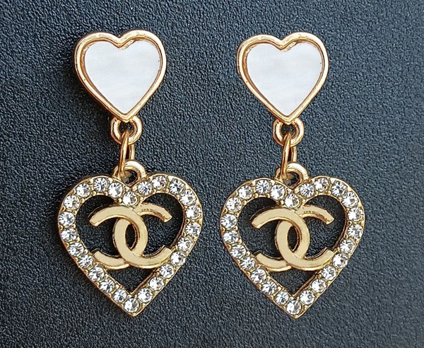 CC OHRRINGE IN HERZFORM MIT STRASS