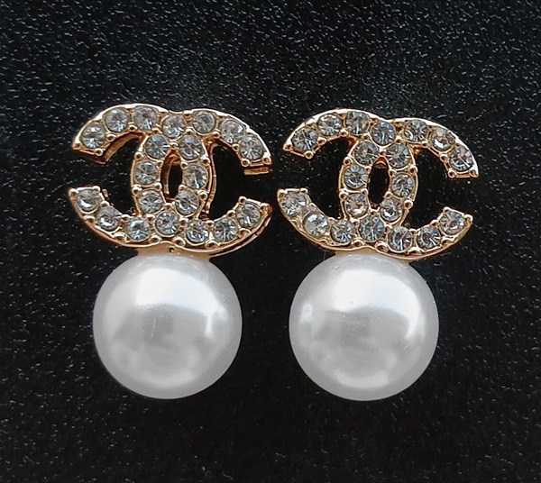 CC OHRRINGE MIT Perle