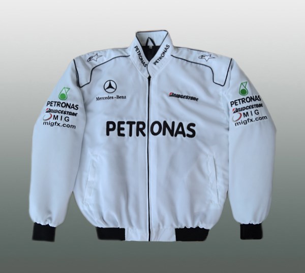 MERCEDES PETRONAS JACKE Corona Omicron